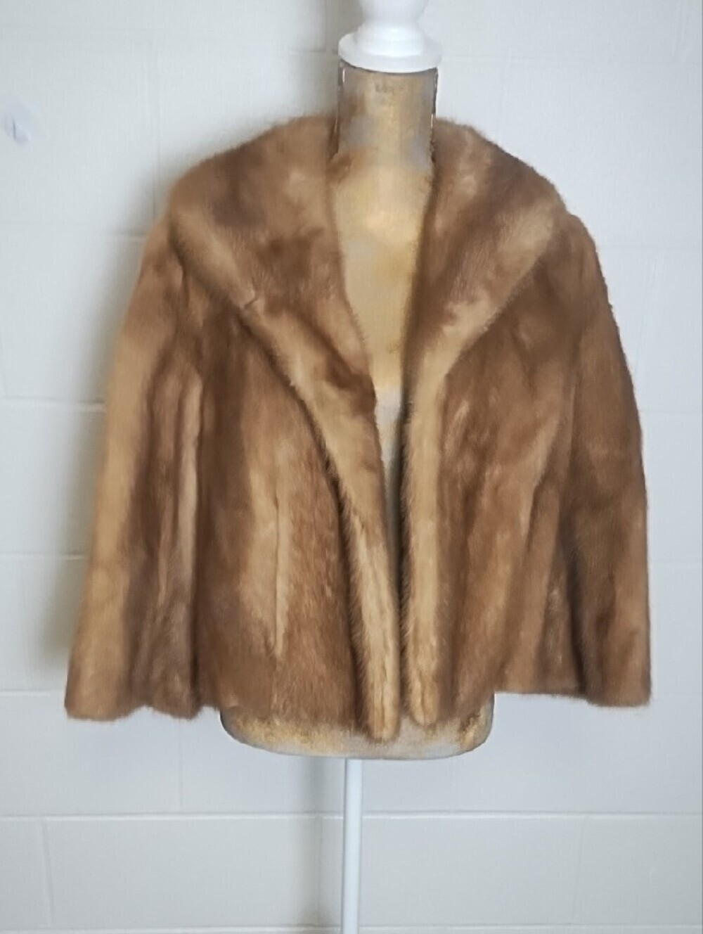 Luxury Classic Genuine Mink Fur Cropped Swing Jacket in Autumn Haze Pockets - Picture 11 of 16